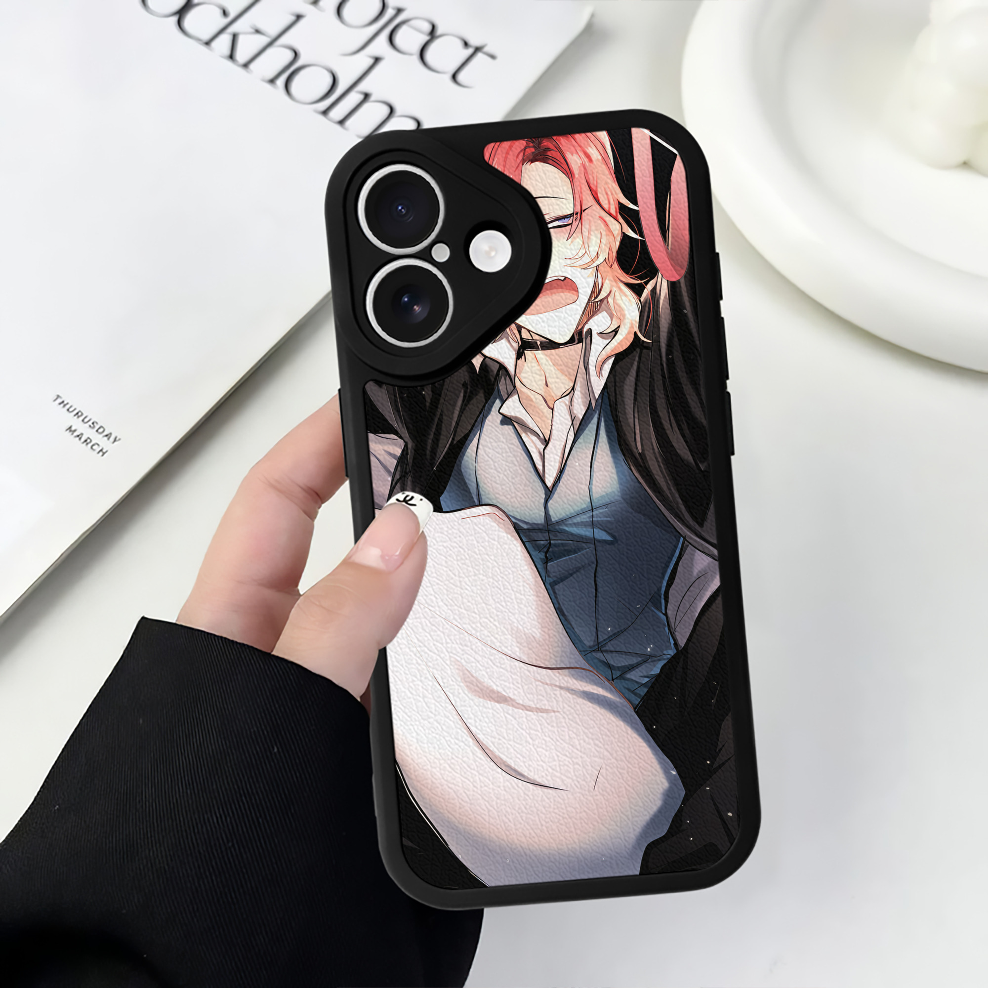 （画像用） 文豪ストレイドッグス Bungo Stray Dogs 【iPhone 16シリーズ対応】シリコンスマホケース（レザー調） 材質：シリコン